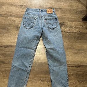 Levi’s straight leg jeans